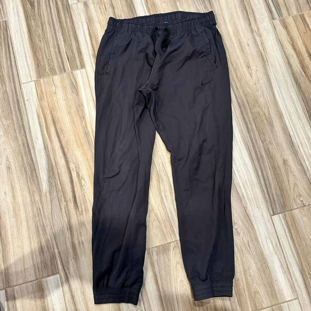 Nike Men's Black and Grey Joggers